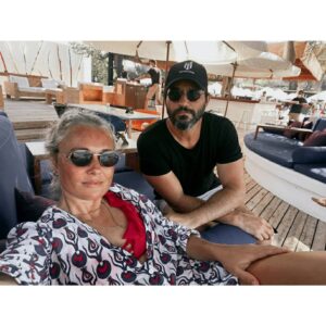 Serdar Özer Instagram - Neymiş efendim ; serdar bey bir fotograf cekilsekte kendi instagraminizdan paylaşsaniz mış. @tudus 😱