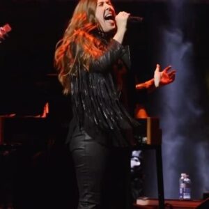 Actress Serena Ryder HD Instagram Photos and Wallpapers October 2023