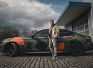 Sergei Barracuda Instagram - Doba je jaka je a zaklad vseho = prace & penize💰 Mas rad auta? Chces delat v rodinnem podniku balik a mit ho jisty na dlouhou dobu? @wrapstyle_ostrava & @wrapstyle_olomouc hleda nove hrace do tymu. ✅ Nejlepe zaucene frajery. Kdo neni zaucen muze byt naucen. Posilej zivotopis na bohac@wrapstyle.com a podekuj mi pozdeji🥂 Takova prilezitost je jednou za cas🏎️🏁 foto by @rebeccaoliviasibilev 📸