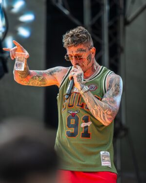 Sergei Barracuda Instagram - Sergei Barracuda & LU2 VINYL FLEXER | Summer CityFest
@sbarracuda @lu2vinylflexer @summercityfest_official 
#sergeibarracuda #sbarracuda #lu2 #lu2vinylflexer #summercityfest #poulicniekonomicka #trap