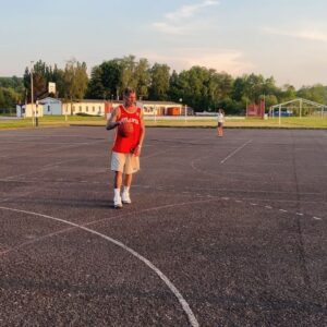 Sergei Barracuda Instagram - Pohodicka brasko🏀☀️⛱️