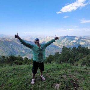 Sergey Glushko Instagram - ...объездил много разных стран,
 но ты прекрасен , Дагестан!❤️

...прошёл я царскою  тропой
извилистой,с коровами деля дорогу,
туннель и.... небо трогал я рукой,
махал орлам и... улыбался Богу!

#тарзан #россия #дагестан