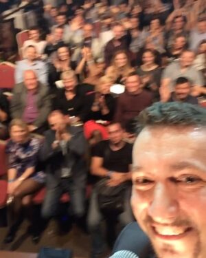 Sergey Kutergin Instagram - Продолжаю вести себя, как легендарные шоумены @gar_dmitriev и @maxgalkinru 😎😎😎 Привет из Риги!!!