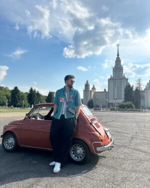 Sergey Mezentsev Instagram - Дни Италии в Москве. Кайфую на Терионе
 📸 @razhevlbk 
#fiat500 #abarth