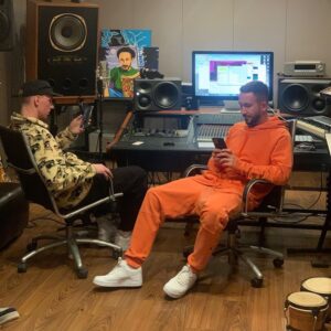 Sergey Prikazchikov Instagram - Хотите совместку PIZZA - HENSY?