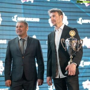 Sergey Sirotkin Instagram - Победители Кубка России 2023. На российском спортпрототипе БР03. 

#10летрскг #раф #смпрскг #смпрейсинг
