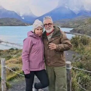 Sergi Arola Instagram - Ante un paisaje como este... sobran las palabras, verdad @fran_laree ???
Gracias de corazon a:
@patagoniaplanet 
@sur_enfoques
@sabores_natalinos 
@destinonatales 
@hotel.lago.grey 
@florentina_restaurant.cl 
@remota_lpdge

Por hacerlo posible...
