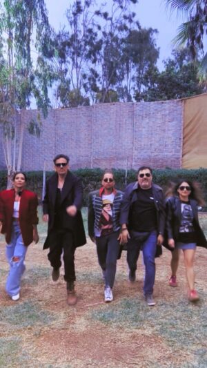 Sergio Lagos Instagram - Los 5 Furiosos 
Ya llegamos 
No te los pierdas este Domingo 21 de Abril desde las 21Hrs Previa y Gran Final de @tierrabrava13 en Vivo y luego por primera vez en la historia de la televisión chilena el gran estreno del nuevo reality de @canal13cl @ganaroservir 

@sergiolagos 
@karlaconstantcapetillo 
@mesiasvega 
@claudiocontreras84 
@marcebadilla