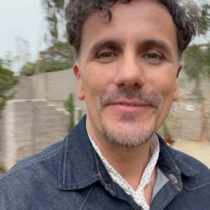 Sergio Lagos Instagram - Podemos juntos siempre ir por mas.  Más cariño, más apoyo, más solidaridad. Únete! A la campaña de @desafiochile 🇨🇱👏👏👏👏👏👏☀️🙌