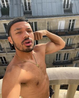 Sergio Momo Instagram - ahora mismo