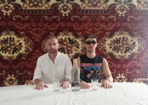 Serhiy Zhadan Instagram - Тихого і затишного всім вечора.