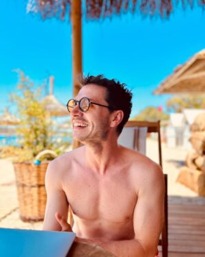 Serkan Şenalp Instagram - feeling settled here 🤟