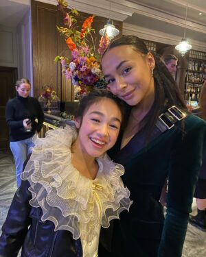 Serrana Su-Ling Bliss Instagram - So great to see everyone again at the London screening of Enola Holmes 2! #enolaholmes2 #londonpremiere