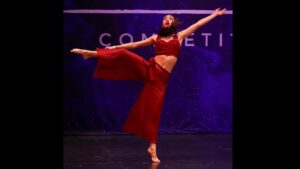 Serrana Su-Ling Bliss Instagram - Some contemporary from @destinationdancecompetition- can’t wait for the international finals!!! Thanks so much to @abbiebrownn_ @kathrynsiandance @spiritydc_official ❤️❤️❤️ #destinationdancecompetition #dancecompetition #dance #dancer