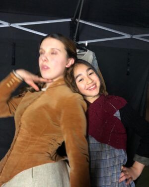 Serrana Su-Ling Bliss Instagram - Love you so much Millie!!!! ❤️❤️❤️ miss you!!!!! #milliebobbybrown #enolaholmes2 #feelingblessed