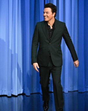 Seth MacFarlane Instagram - Watch me lose at Box of Lies on @fallontonight