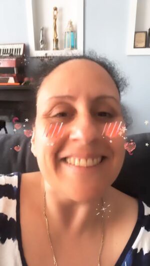 Şeyla Halis Instagram - seylahalis.com açılışına özel reels la imtihanım. Tabii büyük bir sınav verdim ama çok keyif aldım çekerken. Ne şapşiklikler yaşadım tahmin edersiniz. Tekrar @cemulu ve zorzanaat e teşekkür ederim. Link bio da. Hepinizi beklerim.