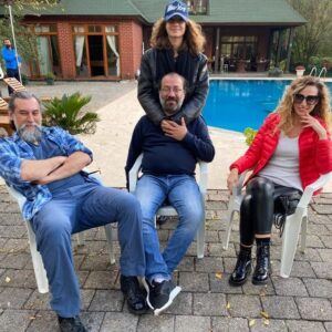 Sezgin Erdemir Instagram - Set moments..
Set ziyareti.. 😎
@servetaksoyofficiel ve Mina'sı.
ve @minesaracoglu