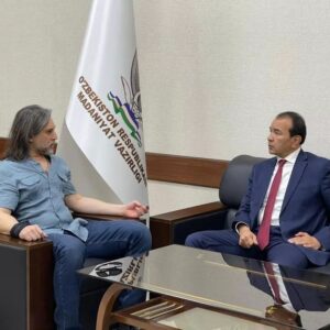 Sezgin Erdemir Instagram - Celaleddin projesini başlatan insan.. ve dahasi; iyi bir dost.. Özbekistan Kültür Bakanı, Nazarbekov Ozodbek Ahmadovich. Beni ağırlamış olduğu ve dostluğunu her daim paylaştığı için teşekkür ediyorum. 🇹🇷💪🇺🇿
Oʻzbekiston Respublikasi Madaniyat vaziri, Nazarbekov Ozodbek Ahmadovich. Rahmat.
@ozodbek_axmadovich