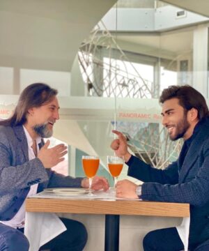 Sezgin Erdemir Instagram - You'll never know when and how you'll meet a dear person and feel the connection between when the topic is art and music. It just may happen out of the blue. Thanks to this talented actor Imran Abbas was kind enough to invite me to his show and blessed me with his warm welcoming and the conversation we had. More to talk about in a few days and no doubt more to work together soon enough. 
@imranabbas.official