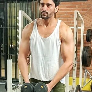 Shaad Randhawa Instagram - Tera dhiyaan kidhar hai .....