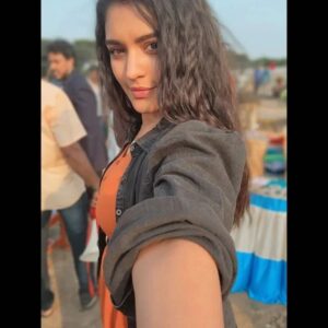Shabana Shahjahan Instagram - Life is a series of thousands of tiny miracles ✨🌸