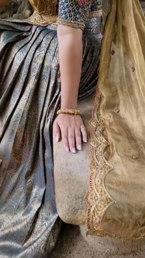 Shabana Shahjahan Instagram - 🦋✨
Makeup & hair @vijiknr
Jewellery @bronzerbridaljewellery
Lens & lashes @bronzerlashes
Costume @nirali_design_house
Camera @camerasenthil
Location @avmgardens 

#instagood #instagram #instagramreels #instareels #trendy #model #modelshoot #trendingreels #trending
#happyonam #onam #onamcelebration