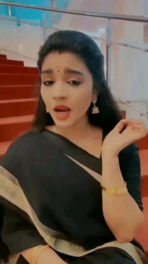 Shabana Shahjahan Instagram - 💕

@its_shabana_ ❤ @aryan_offl

Edit : @_shabana_official_