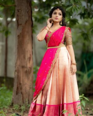 Shabana Shahjahan Instagram - 🌸💖