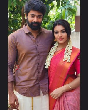 Shabana Shahjahan Instagram - Happiee thala Diwali ✨ babies @its_shabana_ @aryan_offl 🌸❤

#happydiwali #happydiwali🎉 #thaladiwali #deepavali