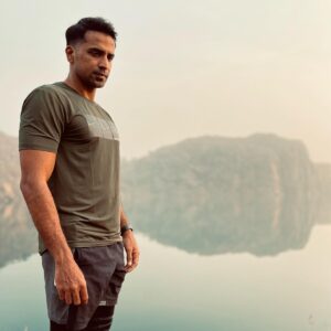 Shabeer Kallarakkal Instagram - Nature & I 

📸 @aravindan_aare 

#nature #wanderer #mornings #joysoflittlethings