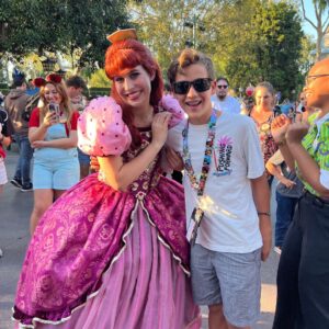 Shae Bennett Instagram - Today was the best day of my life, like all men say....…I proposed to the love of my life… The Anastasia!  She may be evil to some, but I think she’s the best! 
Have you watched this Video yet? If not, go watch it to see it all go down!

#theohanaadventure #toa #familyfun #becomingaman #growingup #family #familyadventures #disneyland #disney #anastasia #stepsister #proposal #loveconnection #magical #waltdisney #ohana #ohanameansfamily