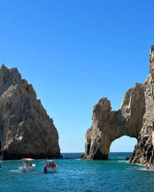 Shae Bennett Instagram - The @disneycruiseline took us all the way to Cabo San Lucas! We even spot a couple Humpback Whales. @jasebennett #cruise #cabosanlucas #cabosanlucasmexico @nevergrowupvacations_ @nevergrowupvaca