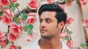 Shagun Pandey Instagram - 🌷
