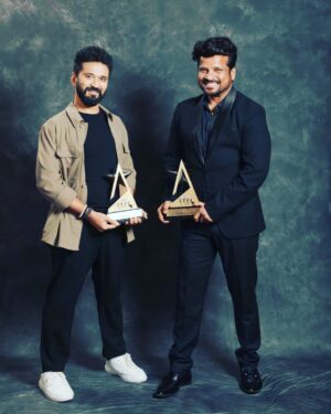 Shahid Mallya Instagram - Bagged Award for
#shauq #rubaaiyaan #nirbahunirvair  from the movie “Qala”
Thank you @itsamittrivedi sir 
And Team Qala 💝
Thank you #news18showshareelawards for this honour.
Thank you @jatinpanditofficial Sir 
Love you  @anvita_dee ji for making me part of “Qala”
And much love to @vidushak @swanandkirkire @babil.i.k  @tripti_dimri  @swastikamukherjee13 @sireeshabhagavatula @amitabhbhattacharyaofficial @kausarmunir @officialcsfilms @anushkasharma 
Love you all for appreciation❤️❤️