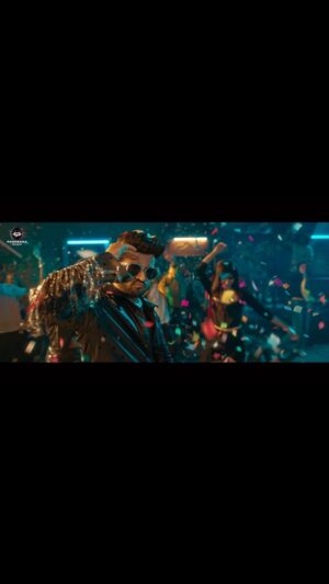Shahid Mallya Instagram - Haanji All
#Dagaabaazaa aa rahe hai apne groovy andaaz mein! 
Teaser OUT NOW on #PanoramaMusic 
Song releasing on 9th May 

@Shahidmallya @deane_sequeira @karishmasharma22 @manish_cineaste @ashokpreetpunjabi @maniish_sinha @priyaanka_14 @rohnpingalay @panoramamusic

#shahidmallyanewsong #shahidmallya #shahidmallyafanfam #shahidmallyaworld #shahidmallya_officialfanpage #shahidmallyasinger  #shahidmallyaallsongs