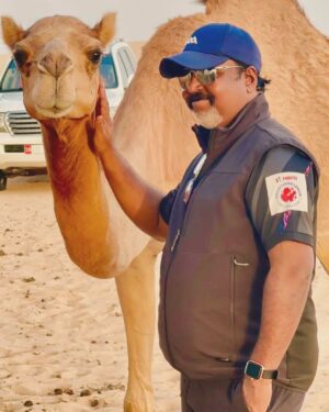 Shaiju Damodaran Instagram - Camel Caravan … 🐪more than 15 days തുള്ളി വെള്ളം കുടിക്കാതെ ( പരമ്പരാഗത വെള്ളമടി അല്ല ) മരുഭൂമിയിൽ ജീവിക്കാൻ കഴിയുന്ന ഒട്ടകം പഠിപ്പിക്കുന്നതാണ് ശരിക്കും survival of the fittest 🔥പാഠം . #travel #desert #experience #camel #survival #harsh #conditions #lifelessons #animal #respect #shipofdesert