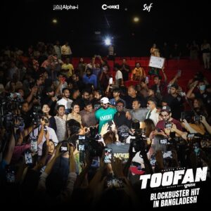Shakib Khan Instagram - #Toofan-এর special screening থেকে রইল কিছু মুহূর্ত 🔥
We missed you @mimichakraborty ❤️

@theshakibkhan @chanchal_chowdhury @masumanabila Misa Sawdagar @iammony @shrikantmohta Shahriar Shakil @rony_redoan @aby2806 @chorkiofficial @alphai_studios_ltd @svfekush #SVF