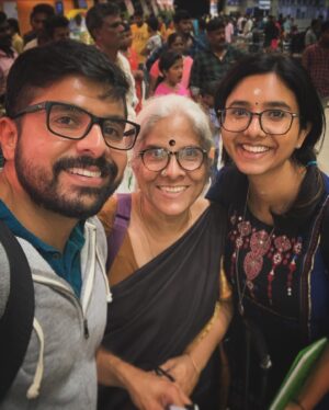 Shakthisree Gopalan Instagram - Circa March 2020.. about one week before the pandemic lockdown - @gopalash was heading back to the states and I was heading to a recording session that night (lyric book at hand).. see off at the airport with mamma bear - bittersweet.. I love taking pictures but I suck at sharing them with friends (I get a lot of beef for this-rightfully so :P) also suck at sharing stuff on social media :P…nand then I end up seeing them years later randomly and they bring back waves of emotions and memories… making this post now so I can revisit this memory.. we didn’t know the pandemic was about to hit us back then.. how the world was going to change.. what everyone in the world was about to go through.. how the paths of our lives were about to unfold.. it’s crazy to think how much can happen in 3 years.. how some things can change so much and how some things don’t change at all.. when we were kids my bother used to make a nest with pillows - we used to pretend to be birds and he would fly out of the nest and into the kitchen and bring me back biscuits :) and I would sit there in the nest waiting for him to come back :)
.. homesick.. togetherness.. missing.. musing.. long day.. show must go on.. stop and smell the roses.. make beautiful.. gratitude.. random.. but not really.. oh my fuzzy heart ♥️✨
