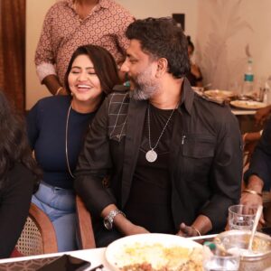 Shalu Shammu Instagram - Few Candid clicks with Shalu Shammu.....
 Thank you @actorrizubhai_official bhai for creating beautiful memories

 PC @smartdecors_photography
Location @pallavas.chennai

#alfy #lifecoach #tamil #alfredjose #meaningoflife #love #humanitygangster #alfy_videos #dralfredjose
