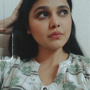Shalu Shreya Instagram - तू मेरा क्या लागे 🥀
.
.
.
.
.
.
.
#reel #reelitfeelit #girl #chatterbox #reels #reelsinstagram #reelindia #reelexplore #bollywood #song #reelkarofeelkaro #tumerakoinahokebhikuchlage #arjitsingh #singer #arijitsinghsongs #like #comment #share #save #duet #remix #follow #love #viralreels #viralsong #viralvideos