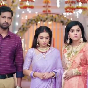 Shalu Shreya Instagram - Payal ka jhoot aa gaya poore parivar ke saamne. Kya tootne wala hai krish ka dil?

Dekhiye #suhaagan har roz shaam 6:30 baje sirf #colors aur #jiocinema par.

#suhaaganserial #watch #everyday #mondaytosunday #showsomelove #like #comment #share #rstf #rashmisharmatelefilms