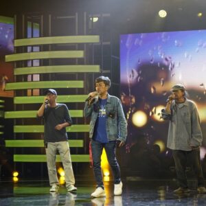 Sham Visa Instagram - Soundcheck utk konsert semifinal #GV6 malam tadi. Dua lagu dengan bebanan & nervous berganda. Serius sgt menakutkan. Kesayangan @shamvengers doakan semuanya dipermudahkan utk abg sham k!
.
📸 @neonpixelofficial 📺 @mindorder 💖 @shamvengers
.
#MindOrder #MindOrderManagement #ShamVisa #ShamxMindOrder #ShamGV19 #GegarVaganza2019 #GV6 #shamvengers @shamvengers @mindorder