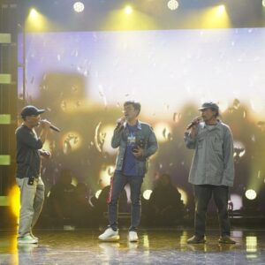 Sham Visa Instagram - Soundcheck utk konsert semifinal #GV6 malam tadi. Dua lagu dengan bebanan & nervous berganda. Serius sgt menakutkan. Kesayangan @shamvengers doakan semuanya dipermudahkan utk abg sham k!
.
📸 @neonpixelofficial 📺 @mindorder 💖 @shamvengers
.
#MindOrder #MindOrderManagement #ShamVisa #ShamxMindOrder #ShamGV19 #GegarVaganza2019 #GV6 #shamvengers @shamvengers @mindorder