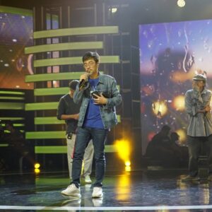 Sham Visa Instagram - Soundcheck utk konsert semifinal #GV6 malam tadi. Dua lagu dengan bebanan & nervous berganda. Serius sgt menakutkan. Kesayangan @shamvengers doakan semuanya dipermudahkan utk abg sham k!
.
📸 @neonpixelofficial 📺 @mindorder 💖 @shamvengers
.
#MindOrder #MindOrderManagement #ShamVisa #ShamxMindOrder #ShamGV19 #GegarVaganza2019 #GV6 #shamvengers @shamvengers @mindorder