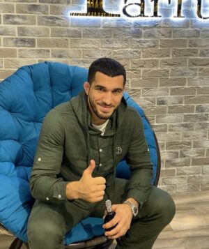 Shamil Abdulaev Instagram - Духи — это невидимый, но зато незабываемый, непревзойдённый модный аксессуар. 

Найди свой запах и будь на гребне волны 😁 

#myparfumer_скоро_в_москве#духи#аромат#москва#махачкала#связь📞