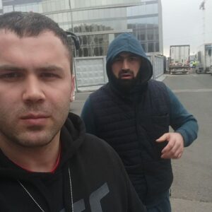 Shamil Abdurakhimov Instagram - Приехали в СК Юбилейный, подготовка к бою.