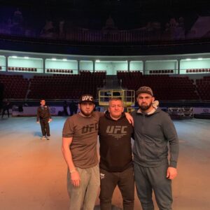 Shamil Abdurakhimov Instagram - Перед подготовкой турнира #ufc в Санкт-Петербурге. #архив