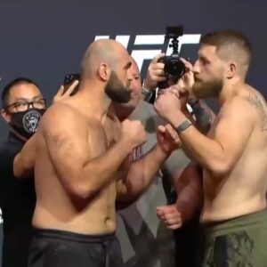 Shamil Abdurakhimov Instagram - #Repost by @ufcrussia 💪 Столкновение тяжеловесов! #UFC266

@ShamilAbdurakhimov vs @Chris_Daukaus