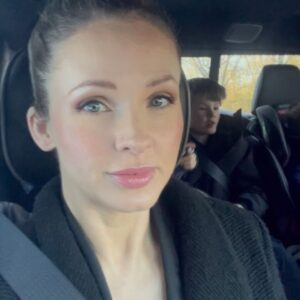 Shandi Finnessey Instagram - Today marks 21 days of fasting (led by our church) coming to a close! 🙌🏻 We gave up coffee and wine and breakfast and lunch… and just had one meal a day, dinner. To celebrate the end, we gathered with our small group from church for a giant FEAST! And delicious WINE!! And let me tell you… it was GLORIOUS! But, there was a moment when we wondered if we would even be able to get out of our driveway, due to all the snow and ice still lingering. Thanks to Ben’s giant truck and staying off of our driveway, WE MADE IT! 🙌🏻